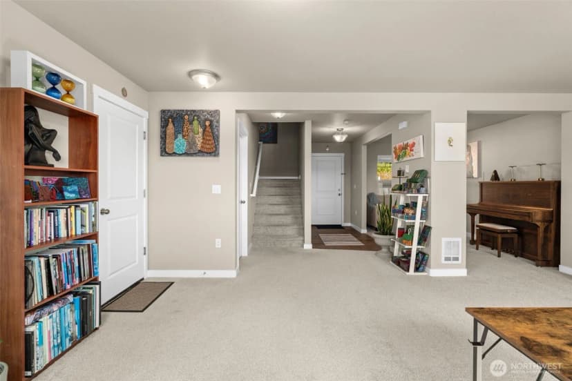 Property photo for 2416 W Echo Bay Drive, Bremerton photo 7