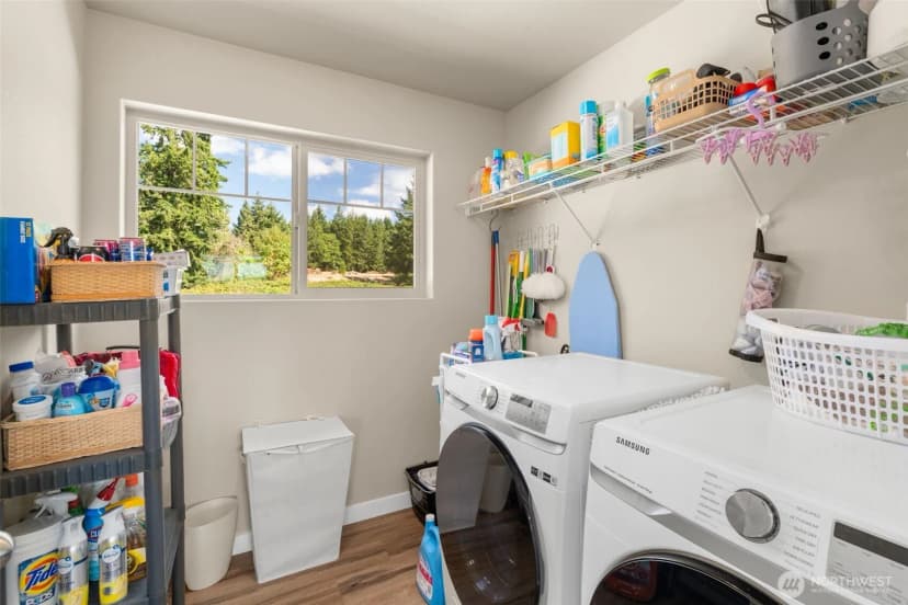 Property photo for 2416 W Echo Bay Drive, Bremerton photo 20