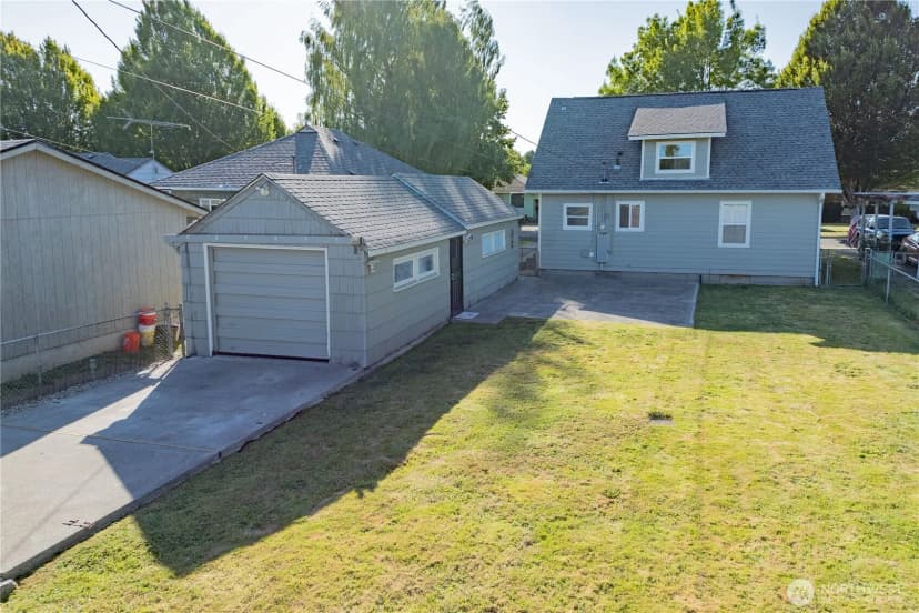 Property photo for 520 23rd Avenue, Longview photo 22