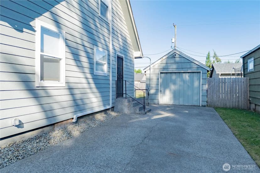 Property photo for 520 23rd Avenue, Longview photo 18