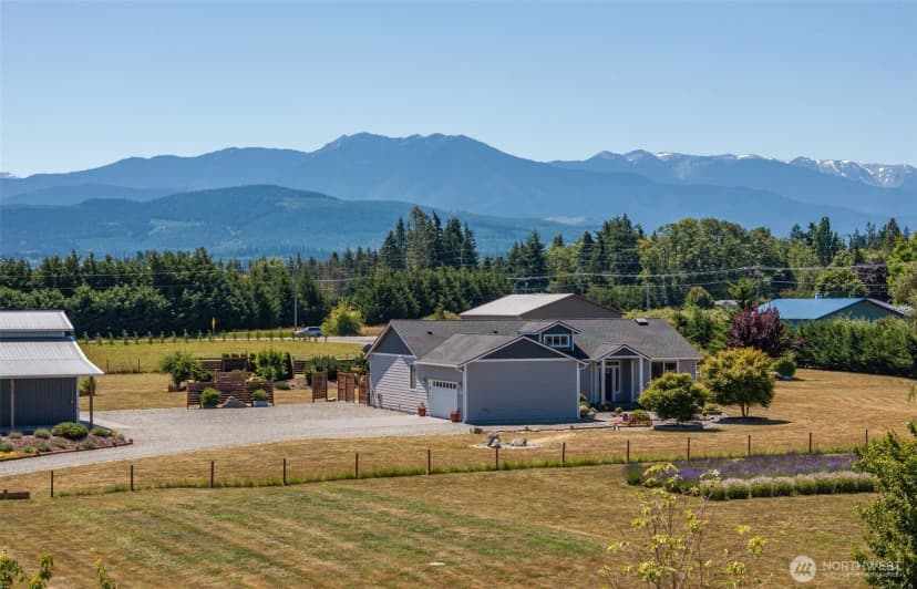 Property photo for 231 Kasiana Way, Sequim photo 2