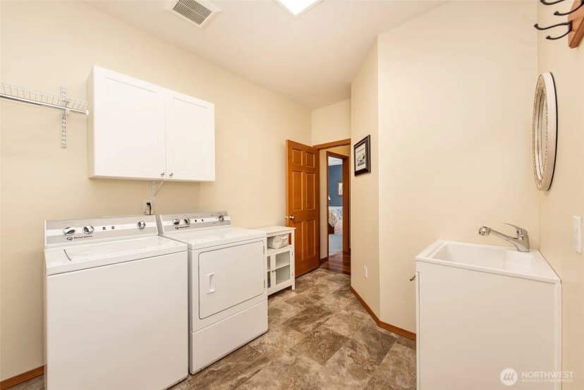 Property photo for 231 Kasiana Way, Sequim photo 22