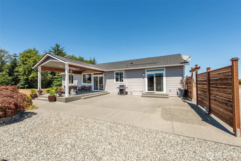 Property photo for 231 Kasiana Way, Sequim photo 34