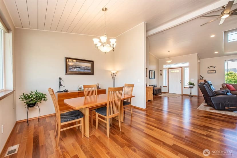 Property photo for 231 Kasiana Way, Sequim photo 14
