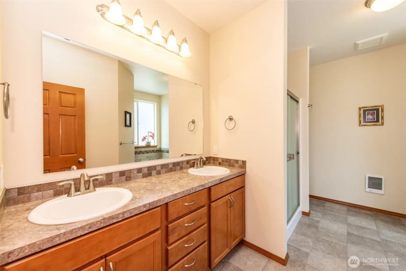 Property photo for 231 Kasiana Way, Sequim photo 17