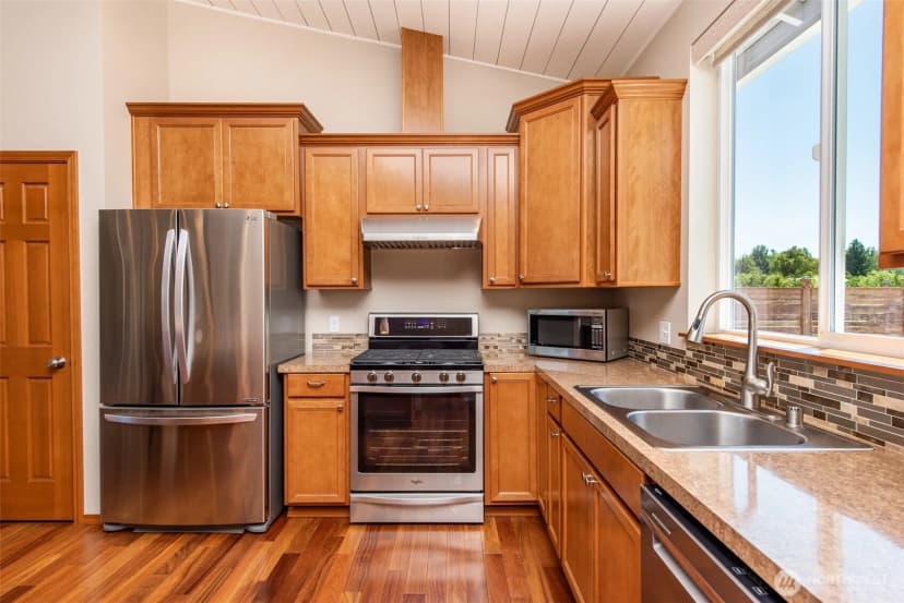 Property photo for 231 Kasiana Way, Sequim photo 11