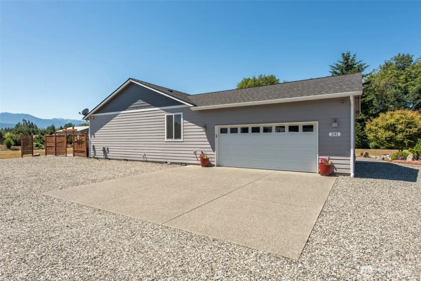 Property photo for 231 Kasiana Way, Sequim photo 39