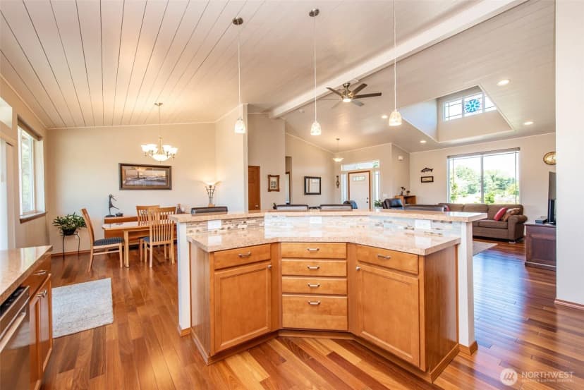 Property photo for 231 Kasiana Way, Sequim photo 13