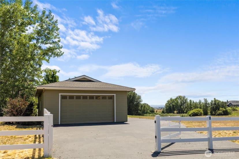 Property photo for 70 Majestic Heights Drive, Ellensburg photo 31