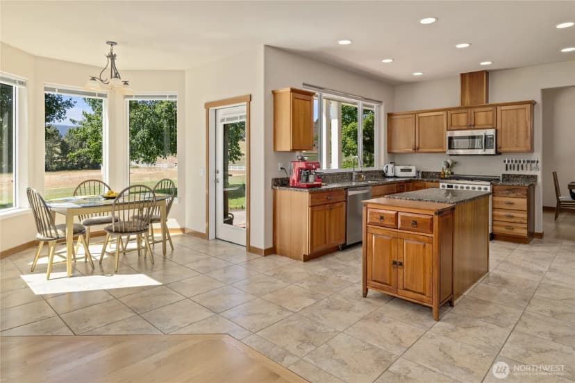 Property photo for 70 Majestic Heights Drive, Ellensburg photo 13