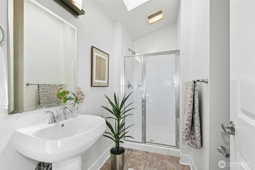 Property photo for 2646 Nw 58th Street #b, Seattle photo 17