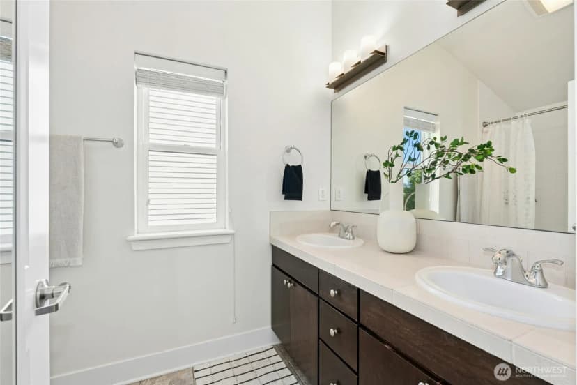 Property photo for 2646 Nw 58th Street #b, Seattle photo 13