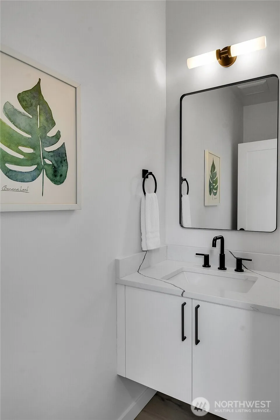 Property photo for 625 W Emerson Street, Seattle photo 19