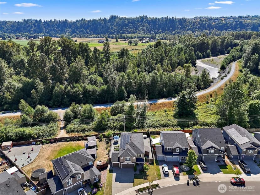 Property photo for 805 Louise Wise Avenue Nw, Orting photo 39