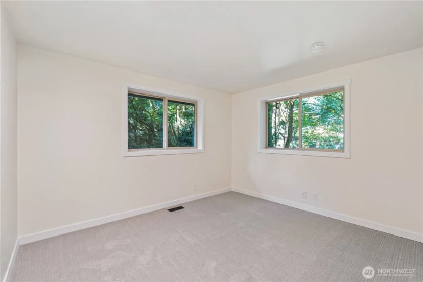 Property photo for 20631 W Richmond Road, Bothell photo 22