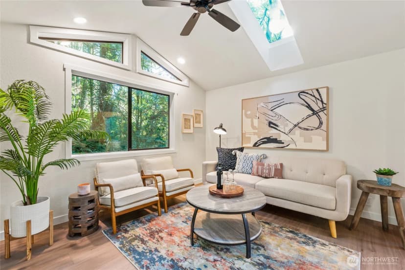 Property photo for 20631 W Richmond Road, Bothell photo 13