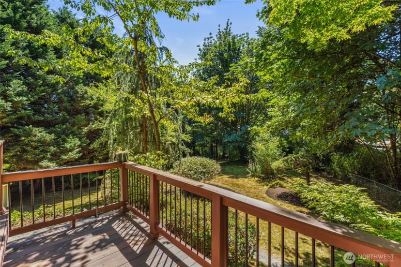 Property photo for 20631 W Richmond Road, Bothell photo 37