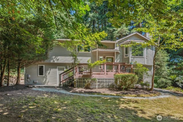 Property photo for 20631 W Richmond Road, Bothell photo 2