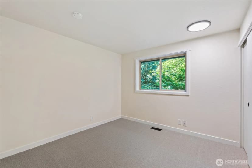 Property photo for 20631 W Richmond Road, Bothell photo 20