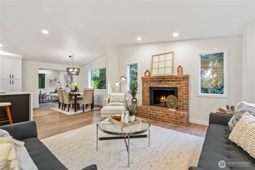 Property photo for 20631 W Richmond Road, Bothell photo 19