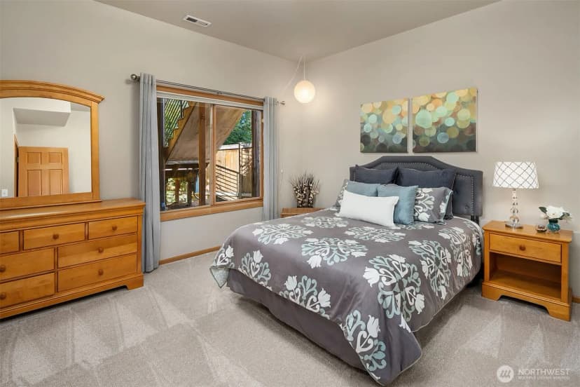 Property photo for 16862 Se 56th Place, Bellevue photo 25