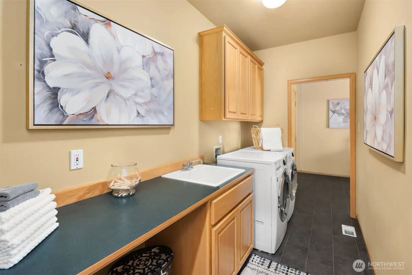 Property photo for 16862 Se 56th Place, Bellevue photo 30