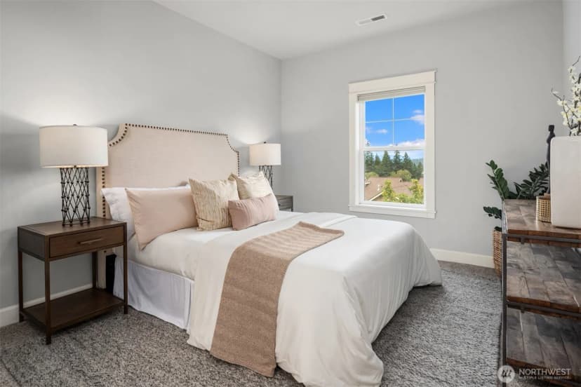 Property photo for 101 Shy Bear Way Nw, Issaquah photo 26