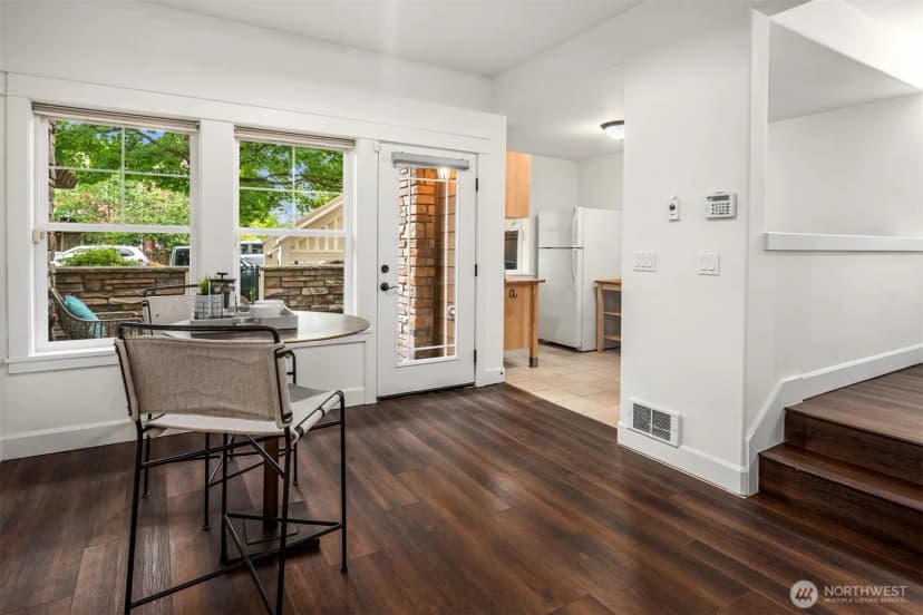 Property photo for 101 Shy Bear Way Nw, Issaquah photo 34