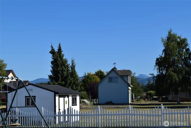 Property photo for 71 John Carl Road, Sequim photo 4
