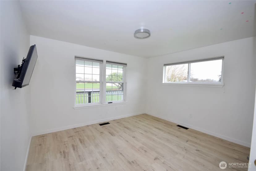 Property photo for 71 John Carl Road, Sequim photo 21