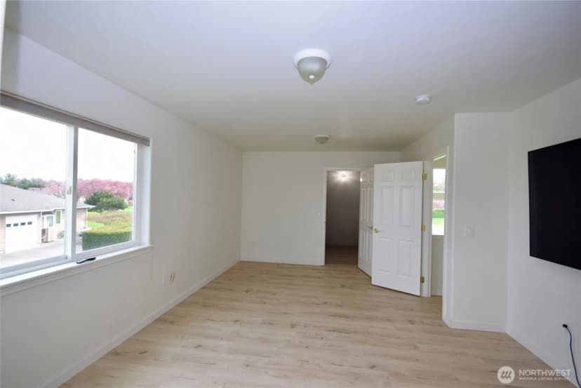 Property photo for 71 John Carl Road, Sequim photo 26