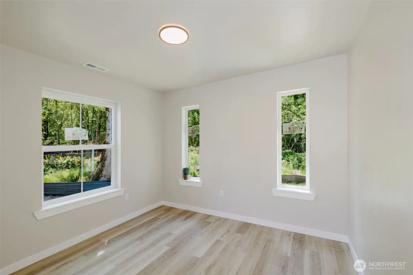 Property photo for 7579 E Idaho Street, Port Orchard photo 29