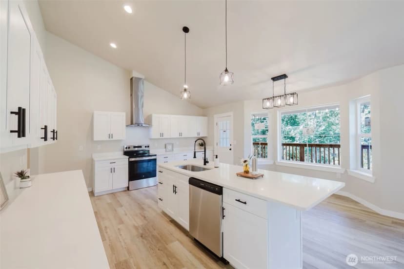 Property photo for 7579 E Idaho Street, Port Orchard photo 18