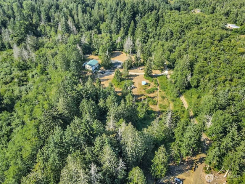 Property photo for 31614 60th Avenue Nw, Stanwood photo 9