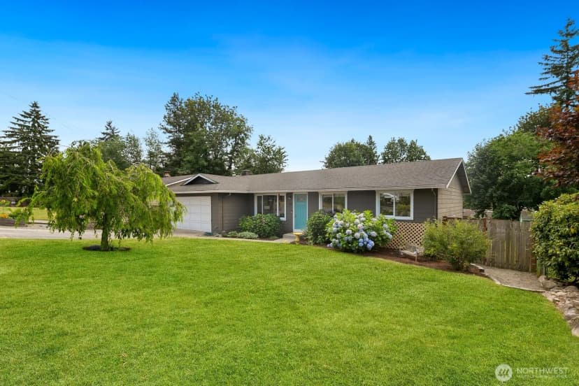 Property photo for 414 216th Street Sw, Bothell