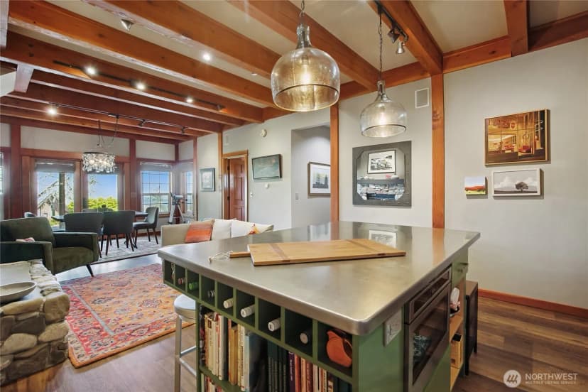 Property photo for 12 Hawks Way, Sequim photo 23