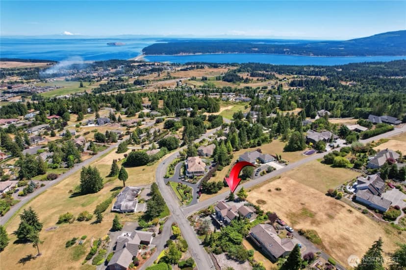 Property photo for 12 Hawks Way, Sequim photo 40