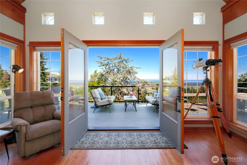 Property photo for 12 Hawks Way, Sequim photo 6