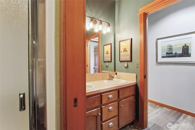 Property photo for 12 Hawks Way, Sequim photo 33