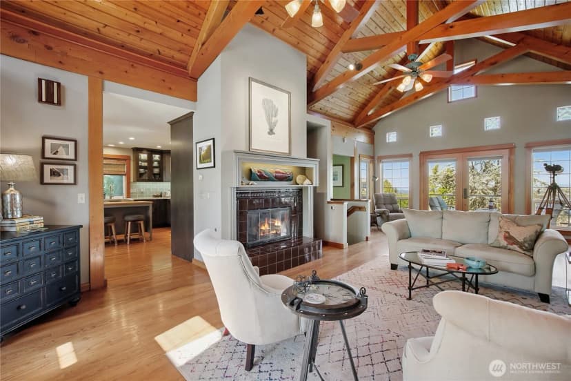 Property photo for 12 Hawks Way, Sequim photo 4