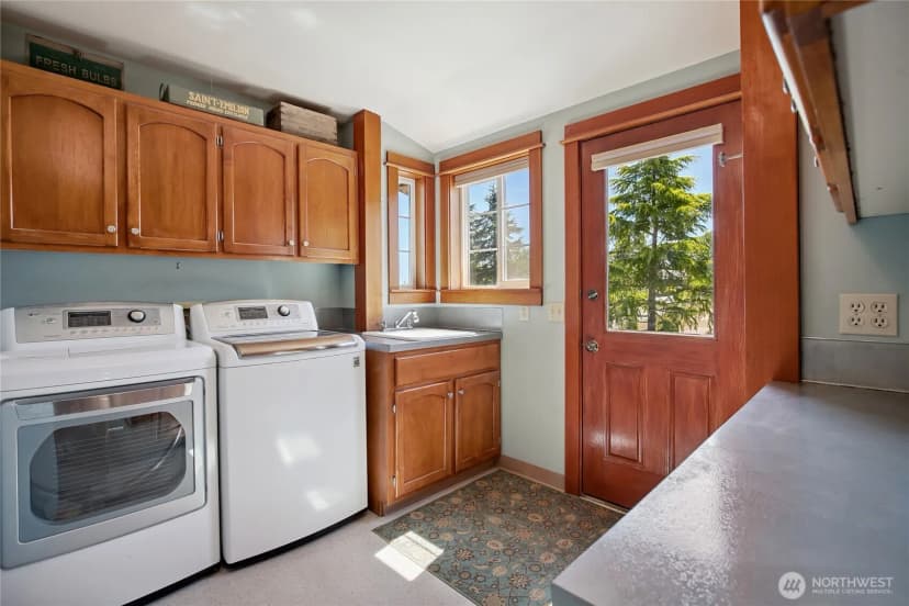 Property photo for 12 Hawks Way, Sequim photo 16