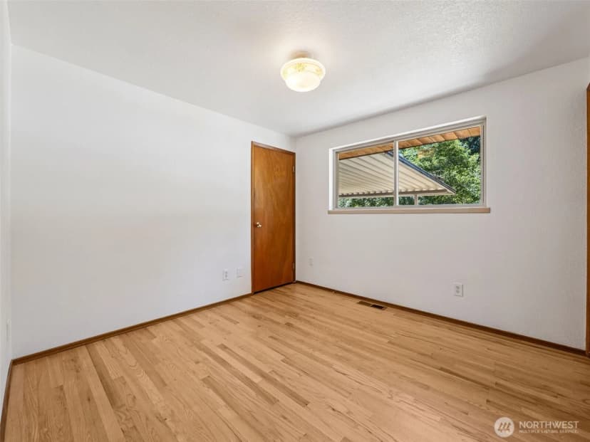 Property photo for 28151 109th Ave Se, Auburn photo 13