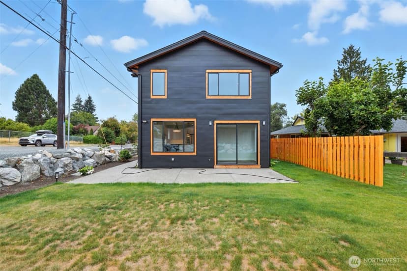 Property photo for 2745 Mountain View Avenue W, University Place photo 7