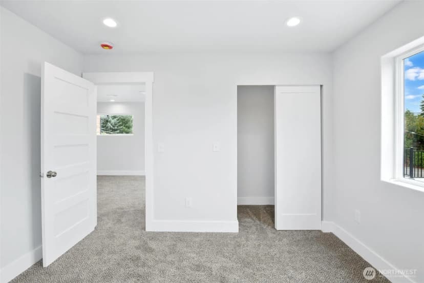 Property photo for 2745 Mountain View Avenue W, University Place photo 37