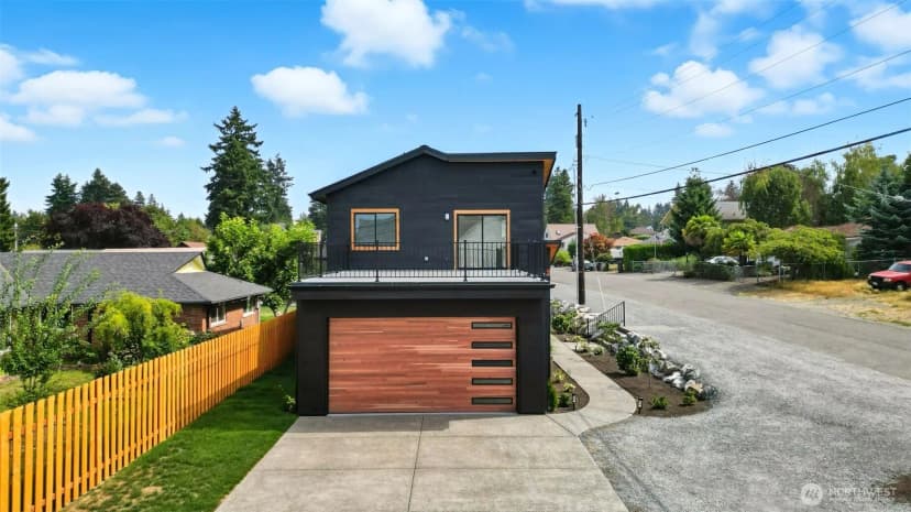 Property photo for 2745 Mountain View Avenue W, University Place photo 4
