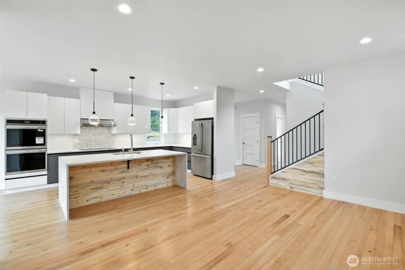 Property photo for 2745 Mountain View Avenue W, University Place photo 25