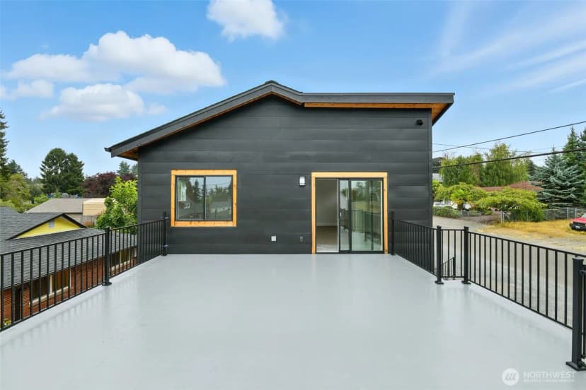 Property photo for 2745 Mountain View Avenue W, University Place photo 11