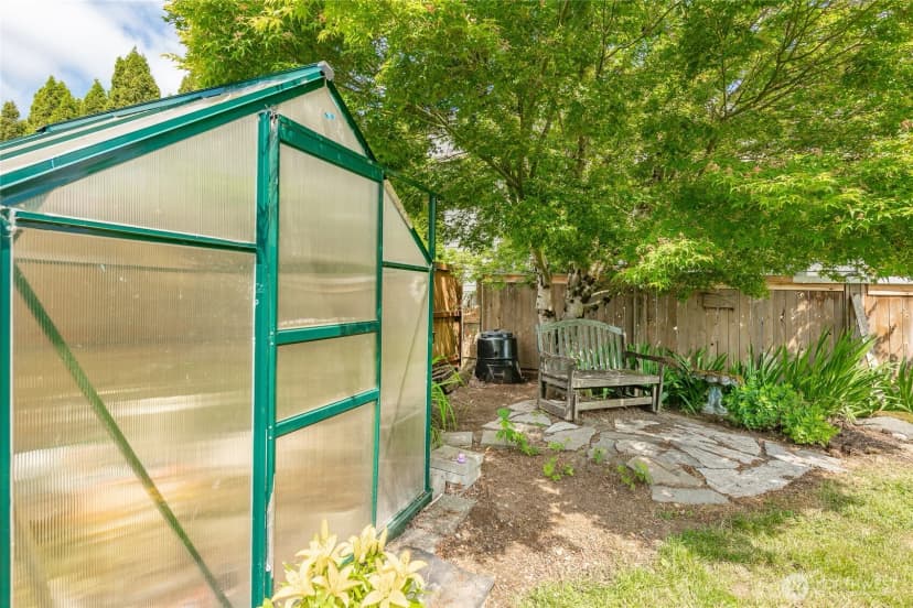 Property photo for 1800 Pine Street, Lynden photo 27
