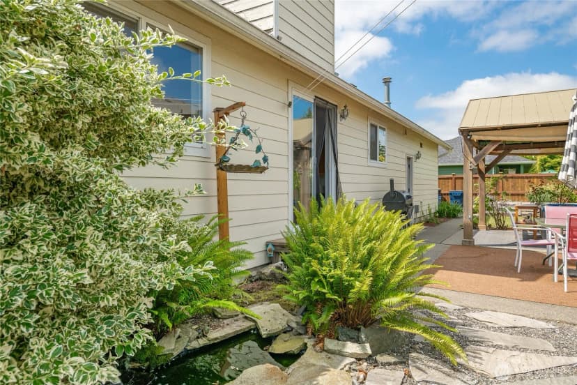 Property photo for 1800 Pine Street, Lynden photo 34