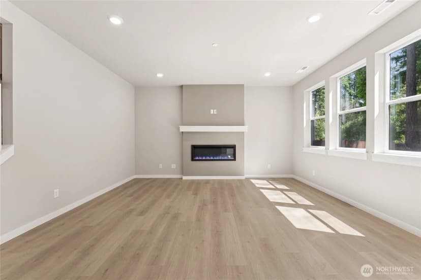 Property photo for 3716 98th Avenue Ct E #03, Edgewood photo 8
